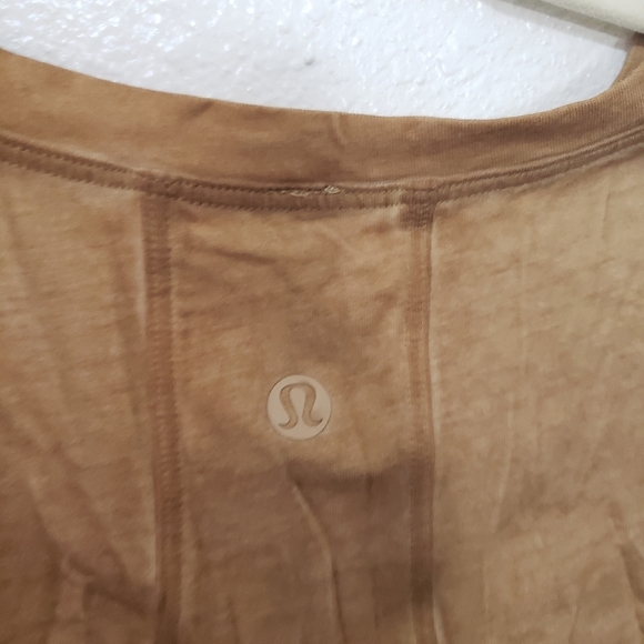 Lululemon Muscle Love Crop Tank - Picture 11 of 11